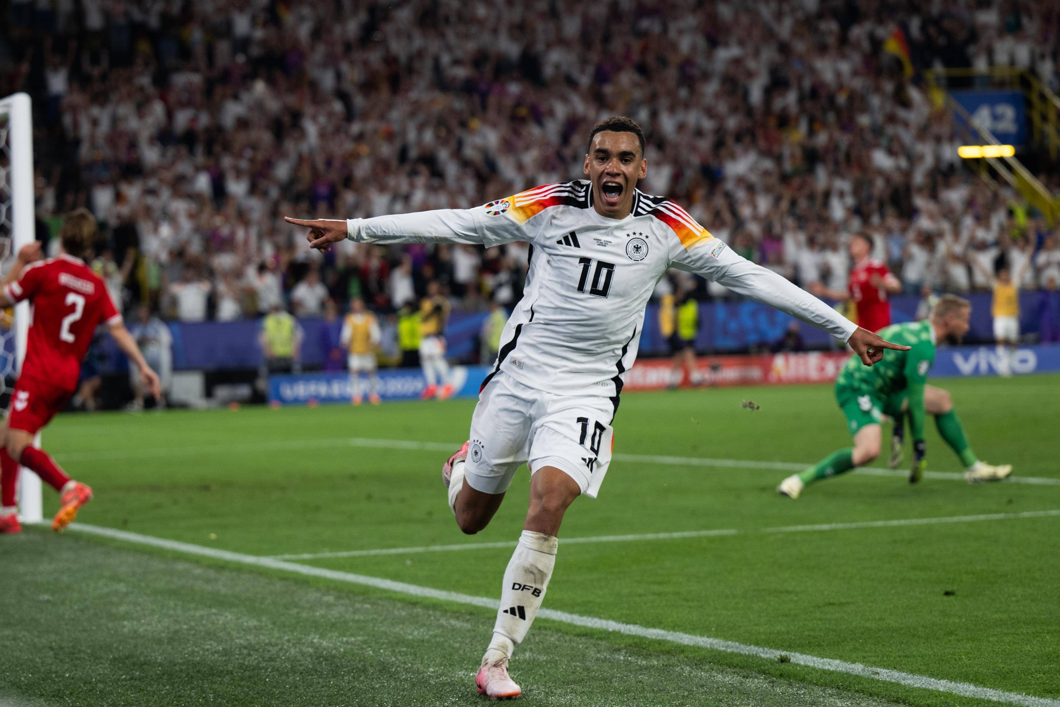 本质的一部 本质的一部