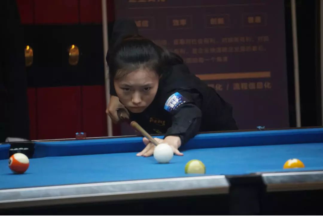 他与未婚妻 他与未婚妻